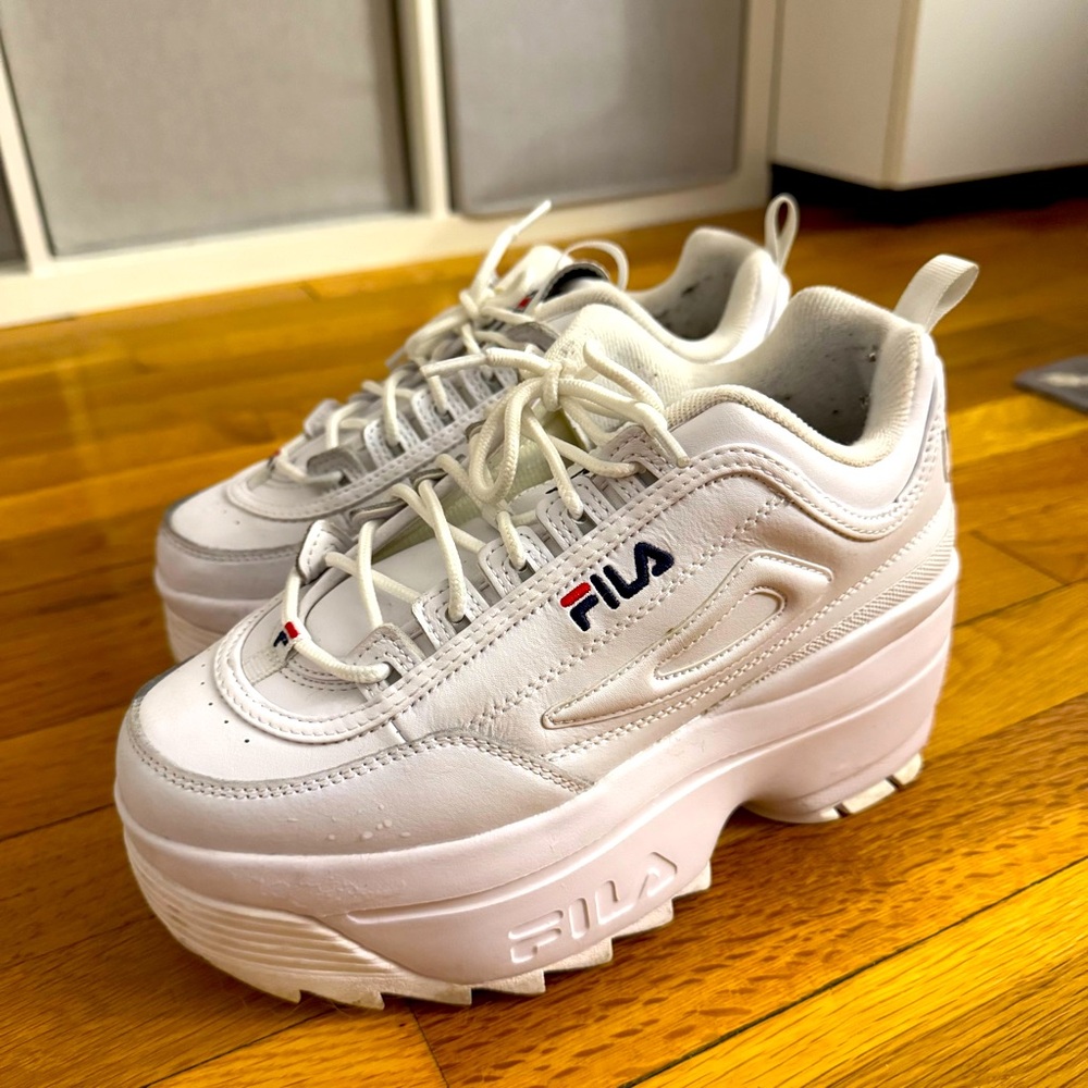 FILA DISRUPTOR II PLATFORM SNEAKER